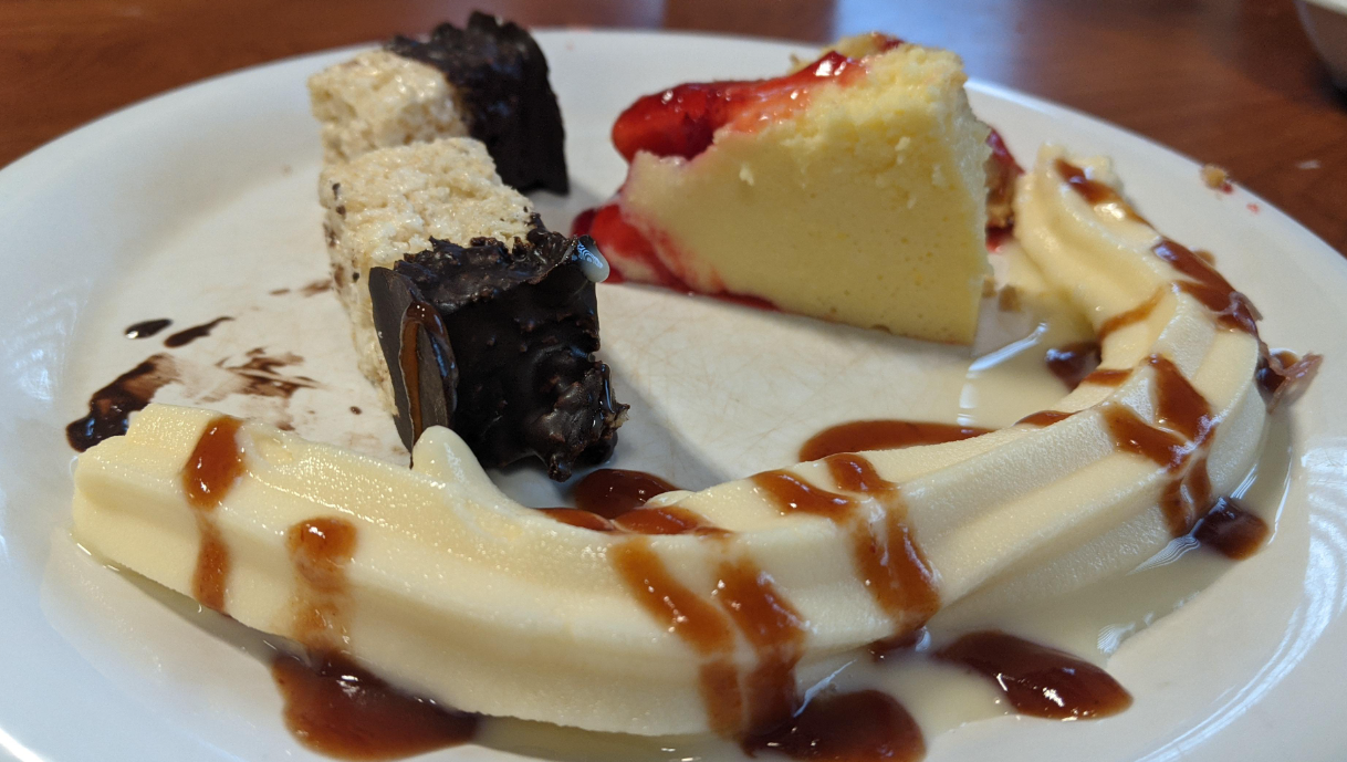 golden corral Desserts